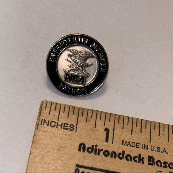 NRA National Rifle Association Patriot life Member Hat Lapel Tie Tack Pin - Picture 3 of 5